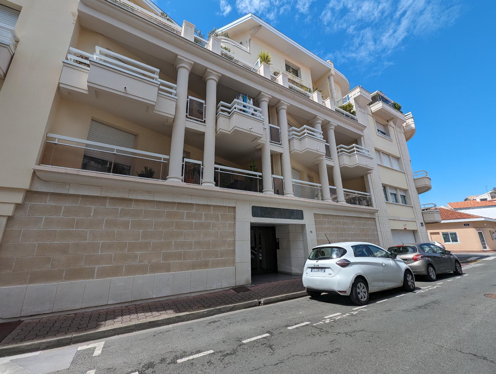 appartement 3 pièces - ARCACHON